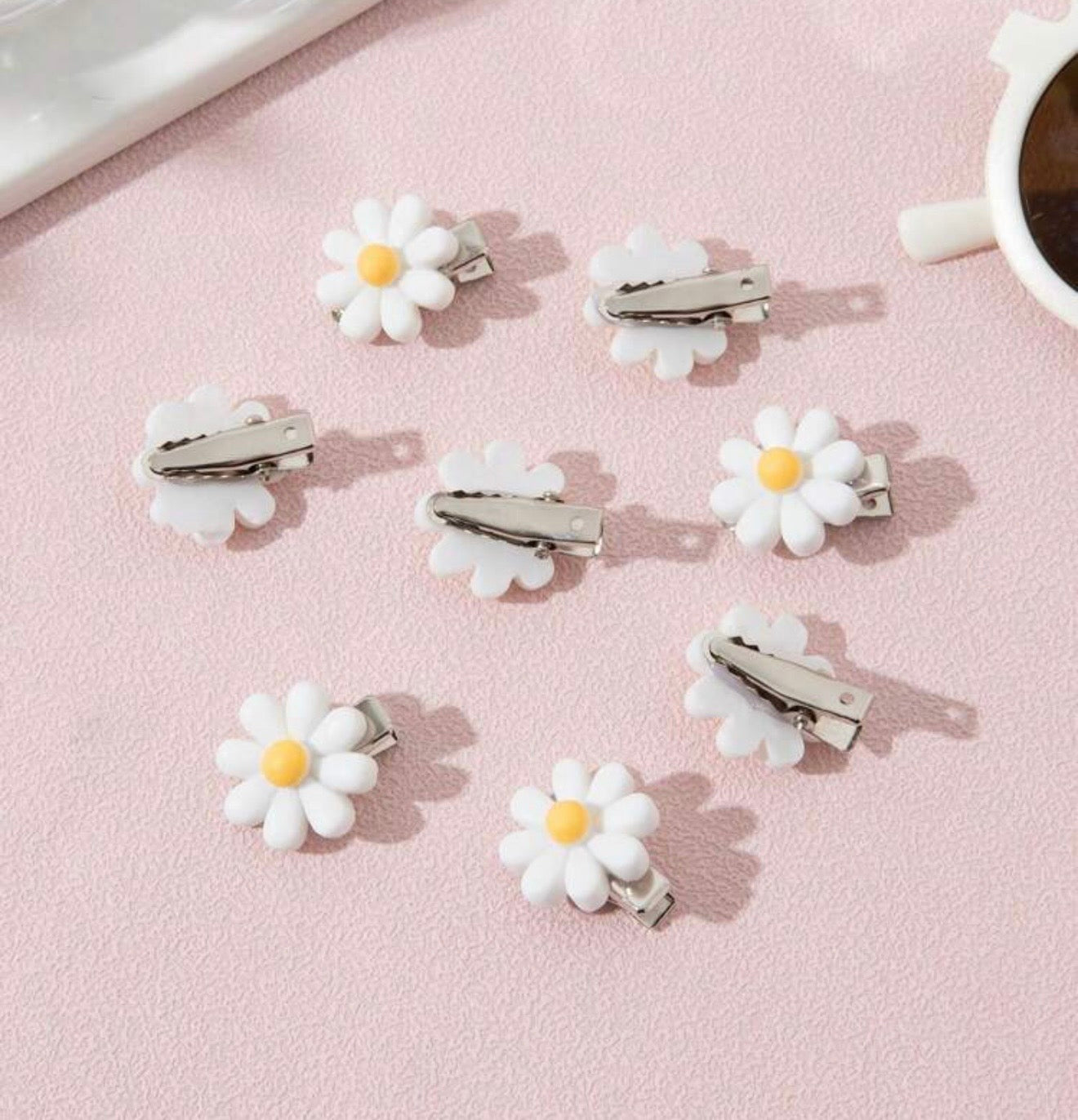 Mini Daisy Clips