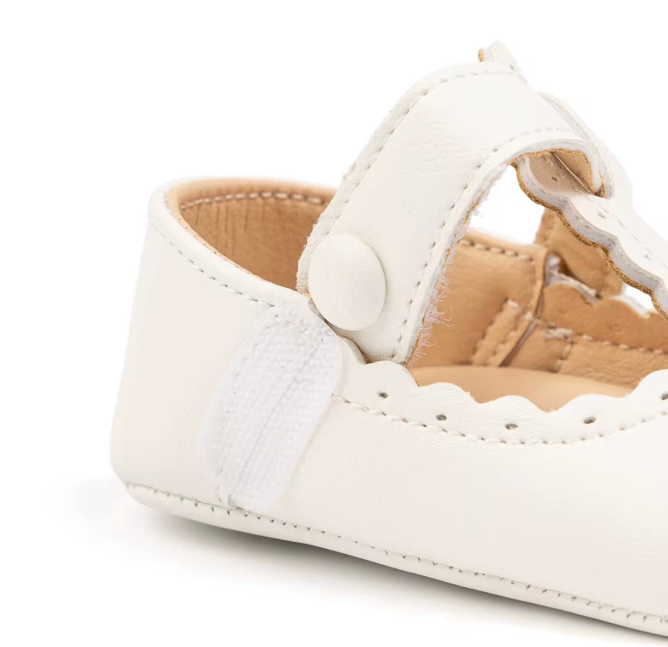 Scallop Mary Janes Babies