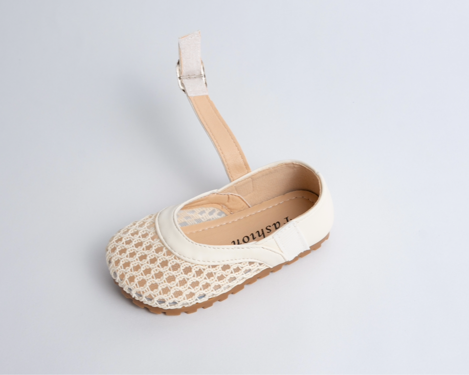 Bloom Mesh Flats